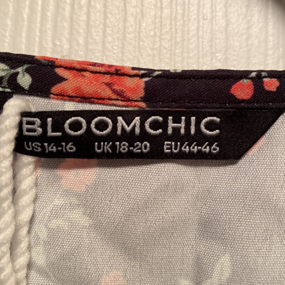 Brand New BloomChic Black Floral Dress…size 14-16 - Picture 4 of 6